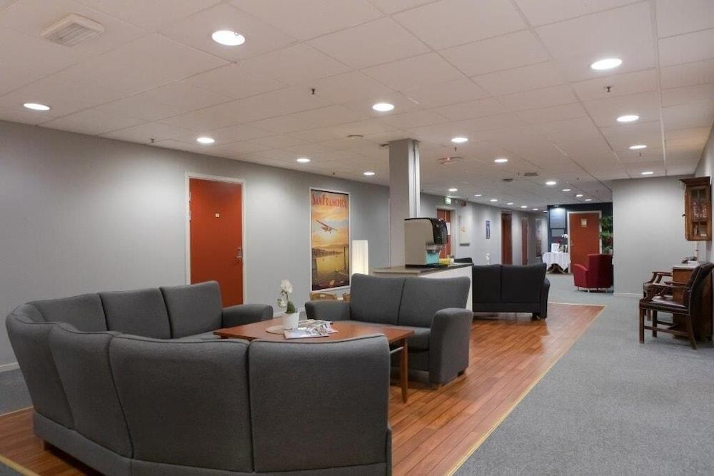 Aalesund Airport Hotel Ytterland Exterior foto