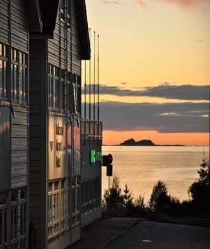 Aalesund Airport Hotel Ytterland Exterior foto